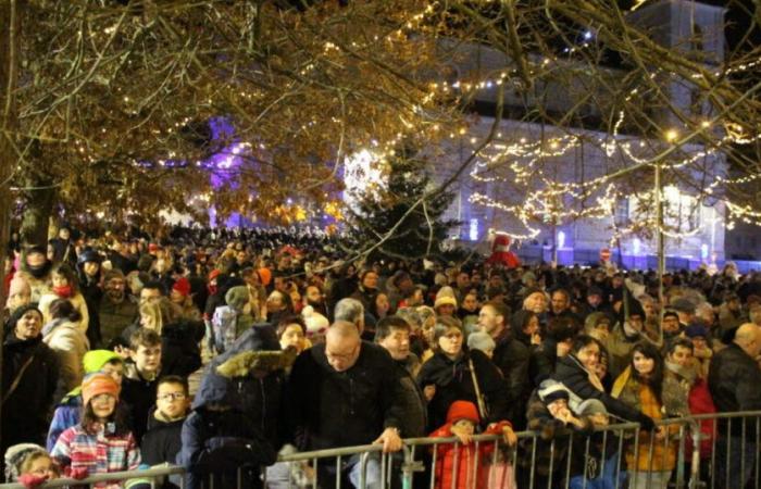 una gran multitud para su gran regreso