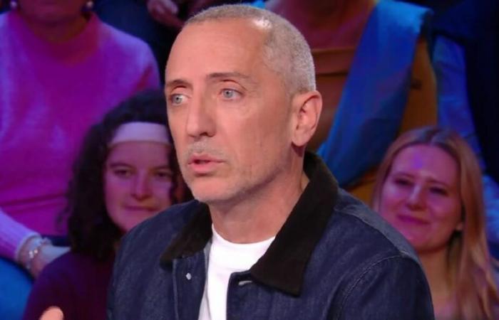 Gad Elmaleh revela la gran mentira que sigue contando a sus padres “incluso después de 50 años”