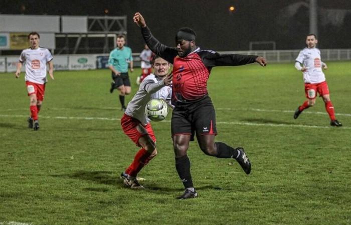 Fútbol – Regional 1. Los Thouarsais ganan por todo lo alto en La Rochelle. Deporte