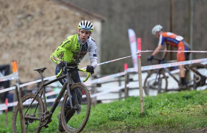 Joshua Dubau ilumina el ciclocross Montbron-Eymouthiers