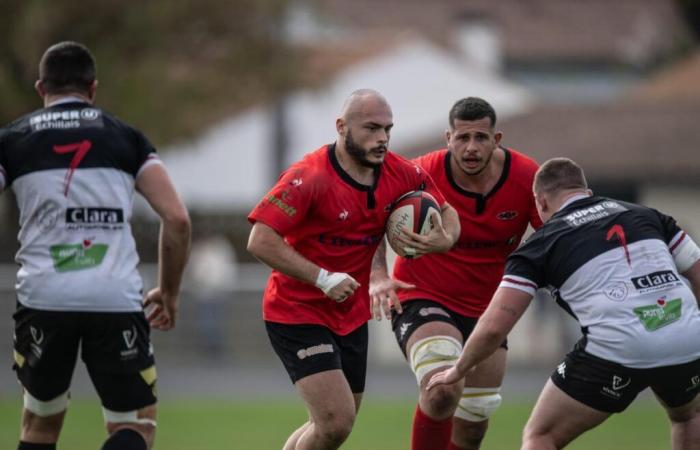 Surgères se hunde un poco más en Versalles (36-8)