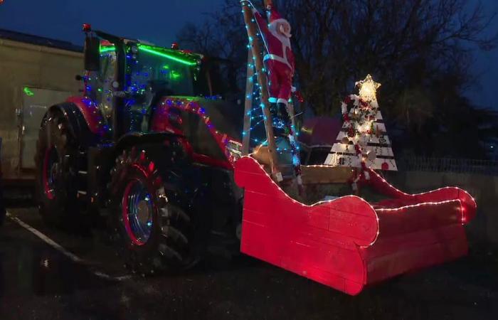 Agricultores enojados, un desfile navideño para manifestarse de forma festiva sin dejar de estar movilizados