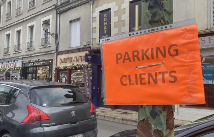 En Romorantin, coches amortiguadores que molestan en el centro de la ciudad