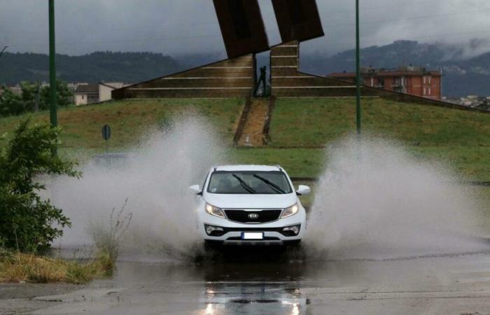 Alcalde pide precaución en medio de alerta amarilla