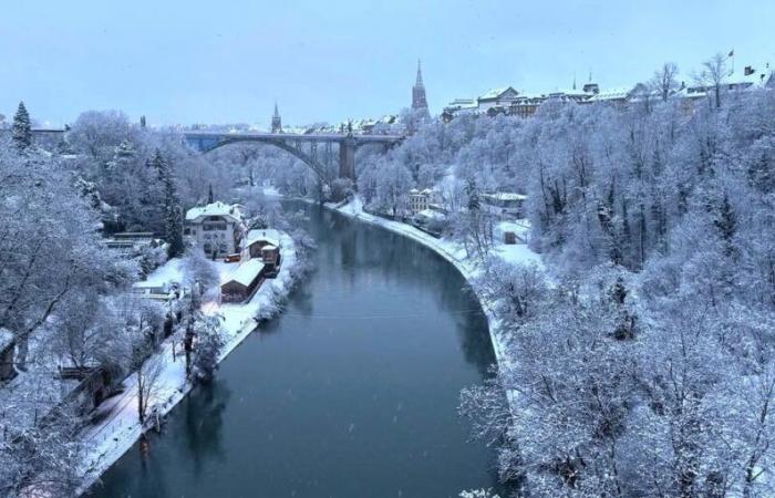 El tiempo en Suiza: Nieve en el San Gotardo: la policía detiene el tráfico