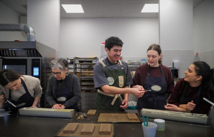 En Burdeos, talleres de pastelería vegana como alternativa a la pastelería tradicional.