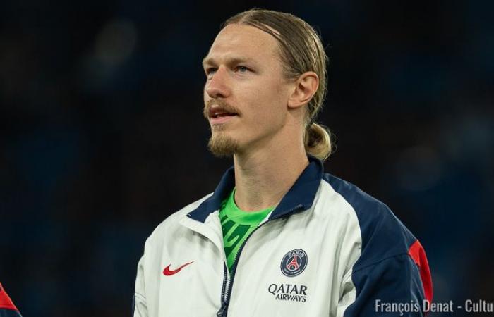 Club: Safonov: “Cuando llegué al PSG, las cosas iban demasiado rápido”