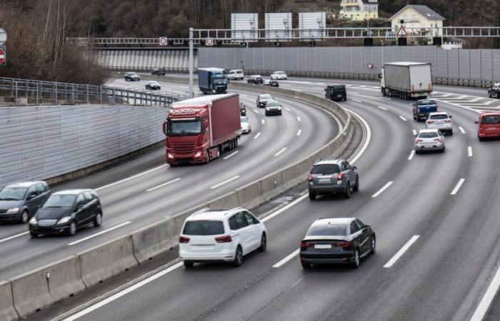 Una moción para reducir la velocidad a 100 km/h en las autopistas