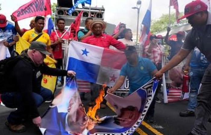 “Manos fuera del canal”: manifestación contra Trump en Panamá