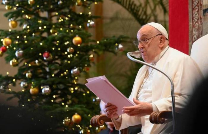 El Papa Francisco celebra la Navidad en Roma y lanza el Año Santo previsto para 2025