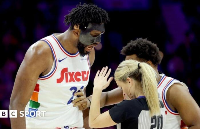 Expulsión de Joel Embiid: la árbitro Jenna Schroeder expulsa a la estrella de los Philadelphia 76ers después de que un jugador la confronta