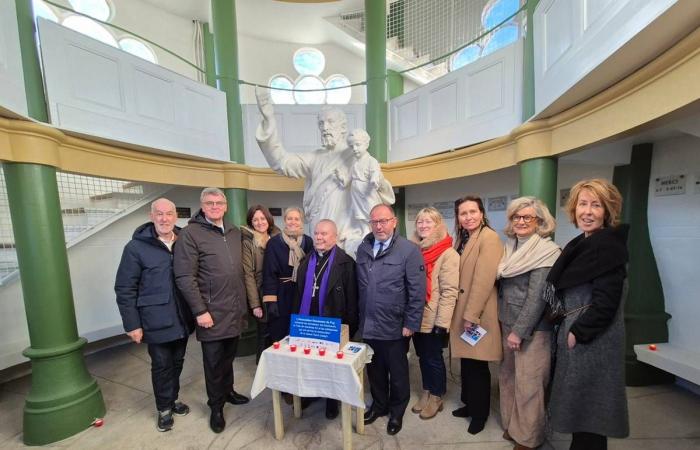 La estatua de San José de Espaly reabre finalmente sus puertas