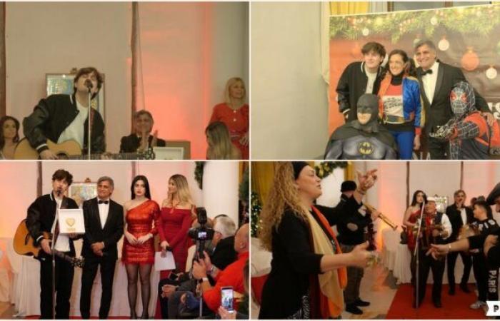 Gran éxito de la Fiesta de las Sonrisas “Feliz Navidad”, el evento del año en Villa Domi. Celebramos Navidad Social con Angelo Iannelli – ArtesTV