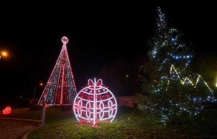 Luces, ositos de peluche… El ambiente festivo de los municipios de la conurbación de Limoges en imágenes