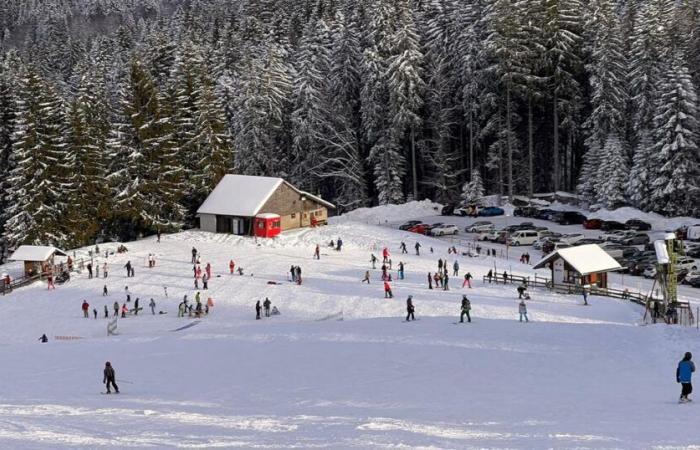 Nieve fresca, un regalo inesperado de Navidad para las estaciones de esquí – rts.ch