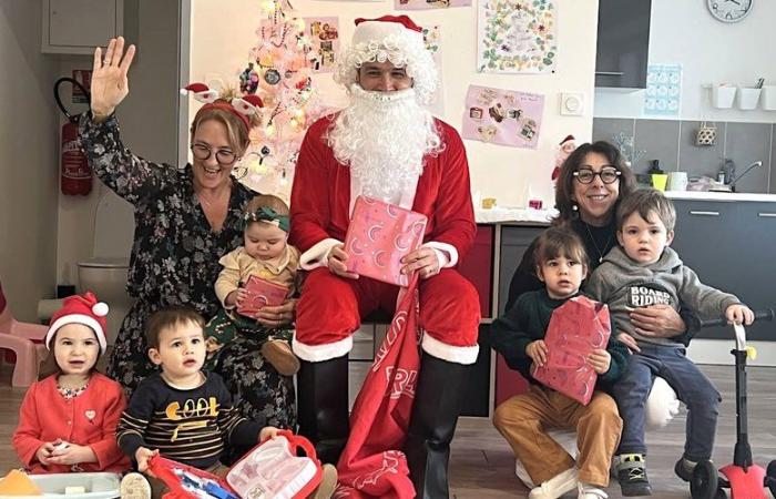 Pont-du-Casse. Papá Noel ha iniciado su gira