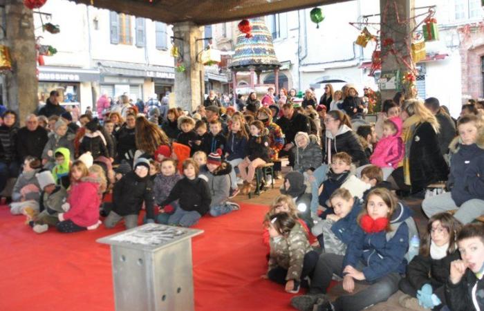 Sol y magia en el menú del mercado navideño