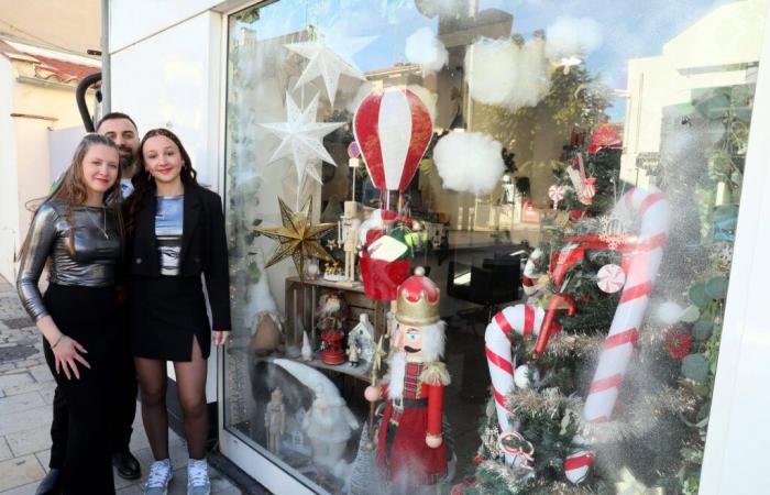 “Nos encanta, es realmente la magia de la Navidad”: ¡estos comerciantes tienen el escaparate navideño más bonito de Cannes!