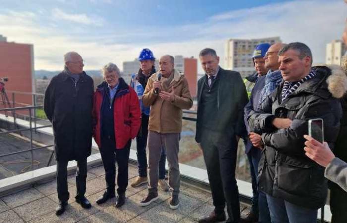 Sena y Marne: Acontecimiento en Meaux. Las torres de Camarga y Chambord fueron alcanzadas por un rayo