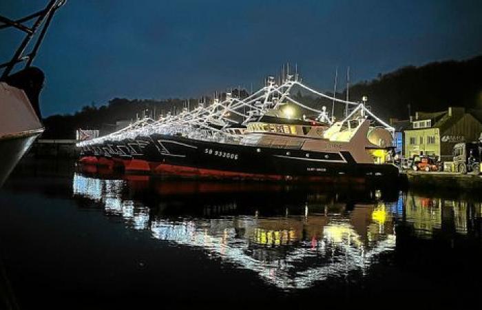 La caminata de Théo, los niños en los barcos y pensando en las linternas: ¡Feliz Navidad Saint-Brieuc!