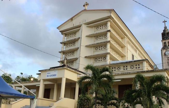 El obispo de Guadalupe elige la iglesia de Saint-André du Bourg de Morne-à-l’Eau