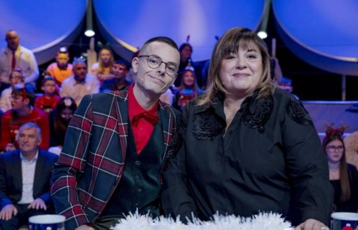 Público: “Les 12 coupes de Noël” líder en declive en TF1, gran resultado para “Le grand bêtisier” en C8, más fuerte que Élodie Gossuin en M6