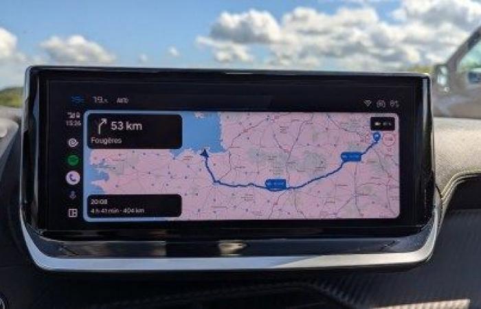 Probando la aplicación Stellantis e-routes para coches eléctricos Peugeot, Citroën y Fiat