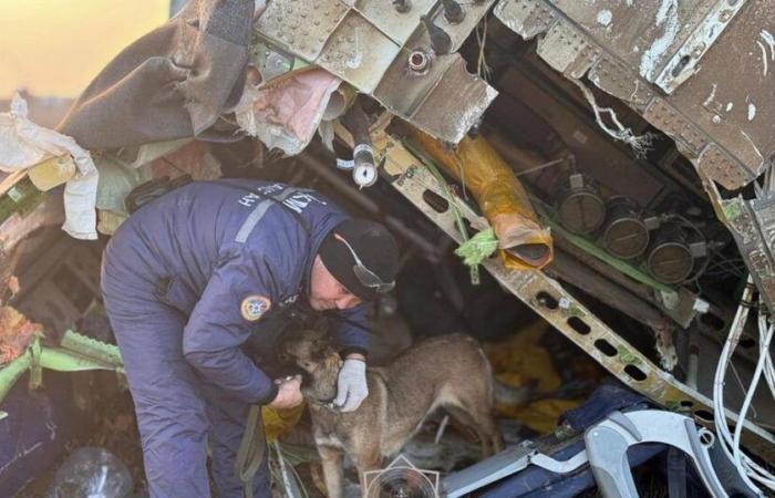 Rusia advierte contra las ‘hipótesis’ sobre el accidente del avión de Aerolíneas de Azerbaiyán en Kazajistán