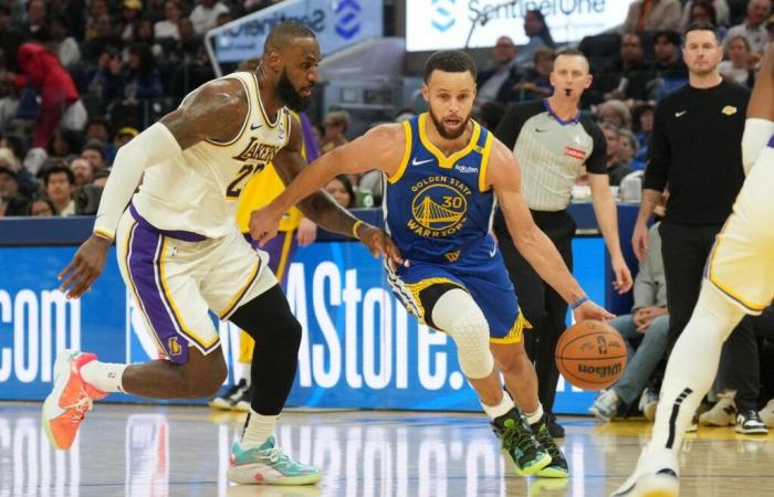 Stephen Curry y LeBron James regalan Navidad