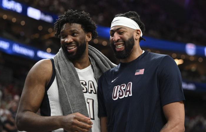 “Teniendo un ay”: los fanáticos de la NBA reaccionan a las inusuales lesiones de Anthony Davis y Joel Embiid el día de Navidad