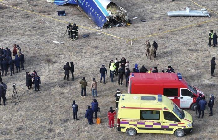 Accidente de un avión de Azerbaiyán Airlines: efectivamente fue un ataque con misiles ruso el que provocó el accidente aéreo que dejó 38 muertos según el gobierno de Azerbaiyán