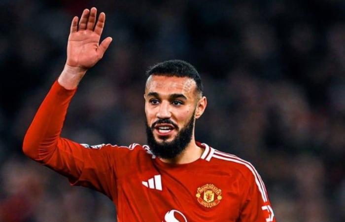 El propietario del Man United bajo el hechizo de Mazraoui