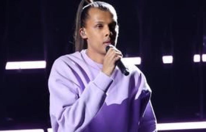 Stromae conmovida por el éxito del título “Mi mejor enemigo” con Pomme