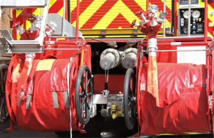 Fuego. Cuarenta bomberos se movilizaron para un incendio en una casa en Saint-Éliph