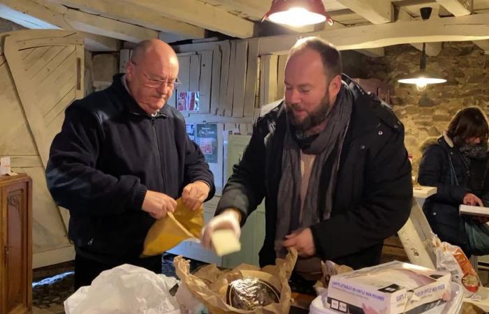 Sin margen, sin beneficio, todos los productos se venden a precio de coste en esta tienda de comestibles en el centro de Corrèze