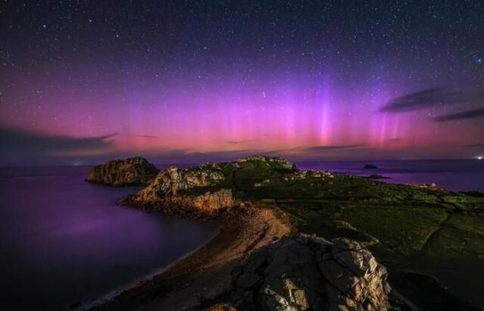 En 2024, estas fotos de la aurora boreal en la bahía de Morlaix nos asombraron