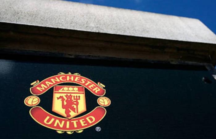 Los vínculos con el Manchester United llevan a la determinación de señalar las cláusulas de rescisión: se envía un mensaje obvio