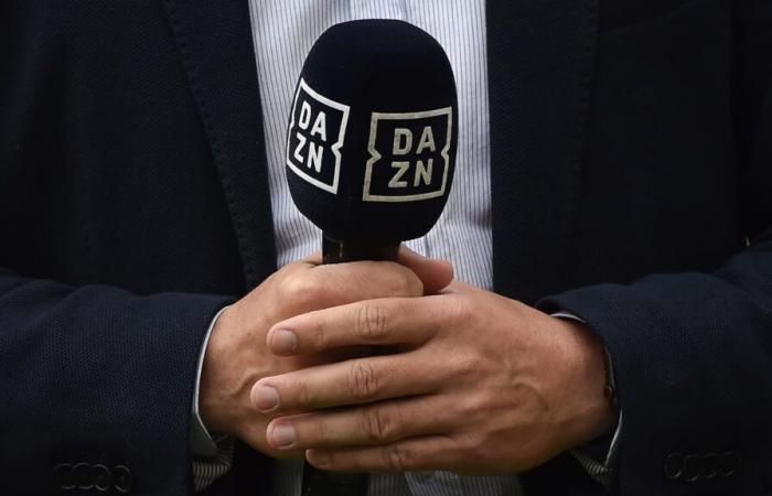 DAZN vuelve a recortar precios, con una suscripción por menos de 10 euros al mes