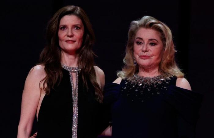 Chiara Mastroianni relata su gran enfado contra su madre Catherine Deneuve y su “libertad para molestar”