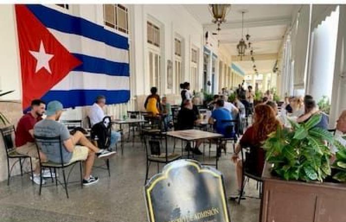 150 años del Inglaterra, un hotel legendario en La Habana