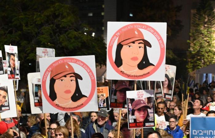 El llamamiento de los padres del rehén a su hija