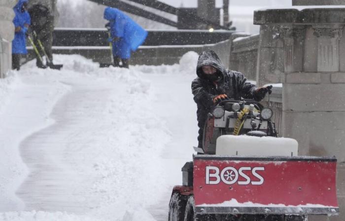 El centro de Estados Unidos golpeado por una gran tormenta invernal, más de 60 millones de personas afectadas