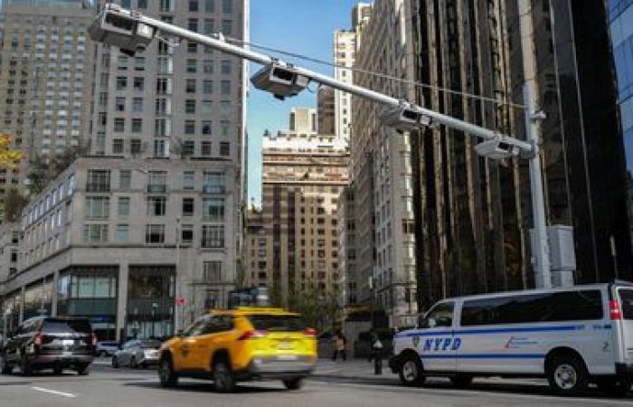 Nueva York implementa el peaje urbano para reducir la contaminación atmosférica provocada por el tráfico rodado