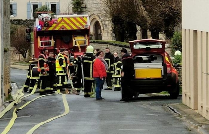 Inicio del incendio en una casa en Germond-Rouvre, una familia reubicada