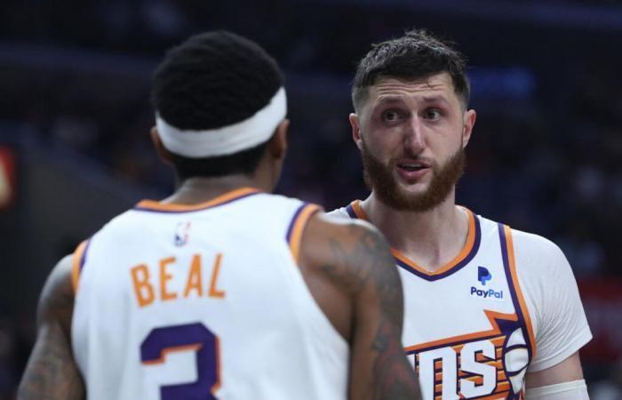 Según los informes, los Suns envían a la banca a Bradley Beal y Jusuf Nurkić en medio de una caída brutal