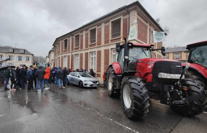 Beauvais. Todos los agricultores recibidos por el prefecto.