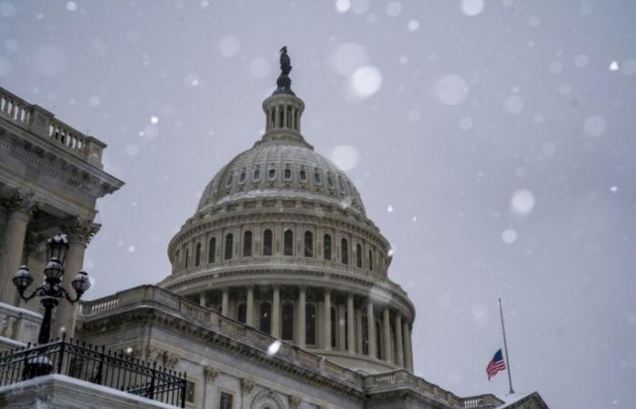 Tormenta invernal en el centro y este de Estados Unidos, Washington bajo la nieve – 07/01/2025 a las 00:51