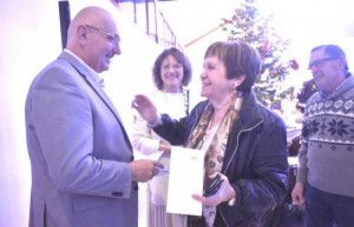 Ceremonia de entrega de premios del concurso Maisons fleurées – Estigarde