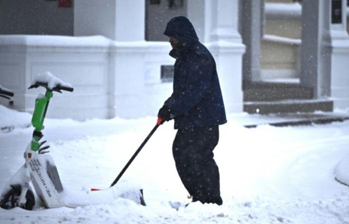 Tormenta invernal en el centro y este de Estados Unidos, Washington bajo la nieve – 07/01/2025 a las 00:51