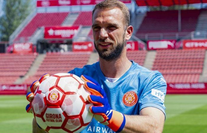 Sólo un partido jugado, una eliminación lamentable… El Girona libera a Pau López, el portero cedido por el OM que podría recuperarse en la Ligue 1